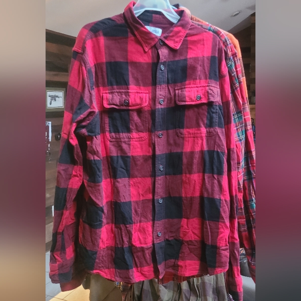 Old Navy red lumberjack style flannel